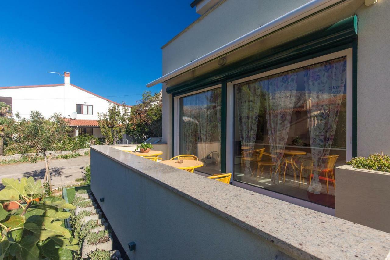 Apartments & Rooms Ddd2 Baška Exteriér fotografie